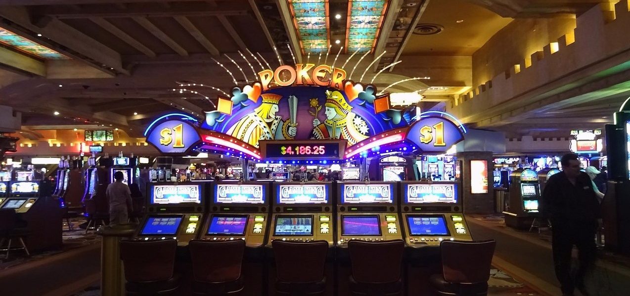 博彩公司排名视角下的PokerStars符号解读：视觉线索如何提升牌桌洞察力